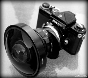 Cámara de fotos: Equipo de Museo, Nikon F2 con 8 mm F/ 2,8 Fisheye
